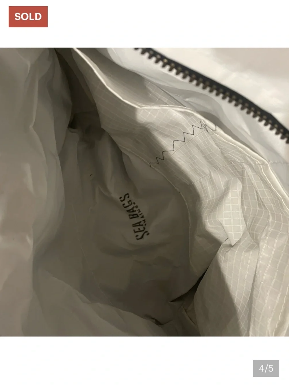 Tote bag